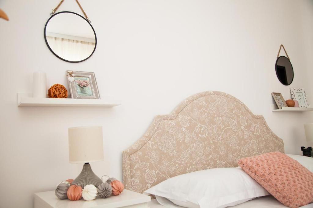 Guesthouse Smart Boekarest Buitenkant foto